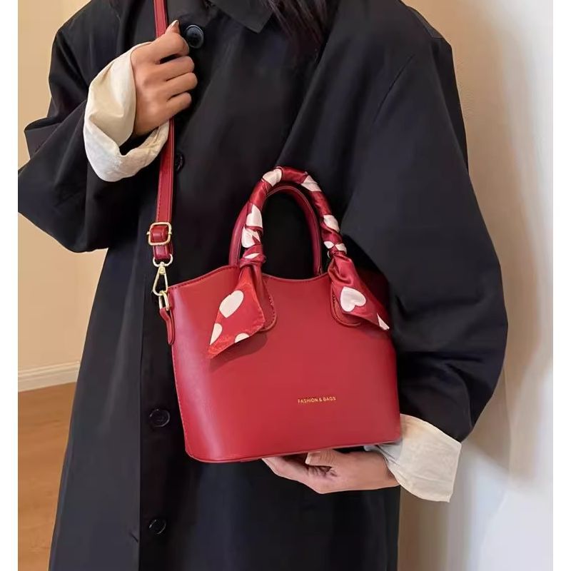 Elegant Mini Handbag Kalsten