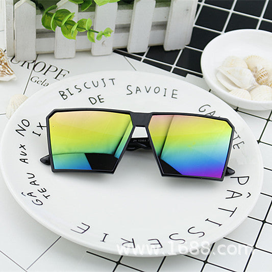Women's Fashion Sport Sunglasses with Square Frame and Mirrored Lenses Kalsten