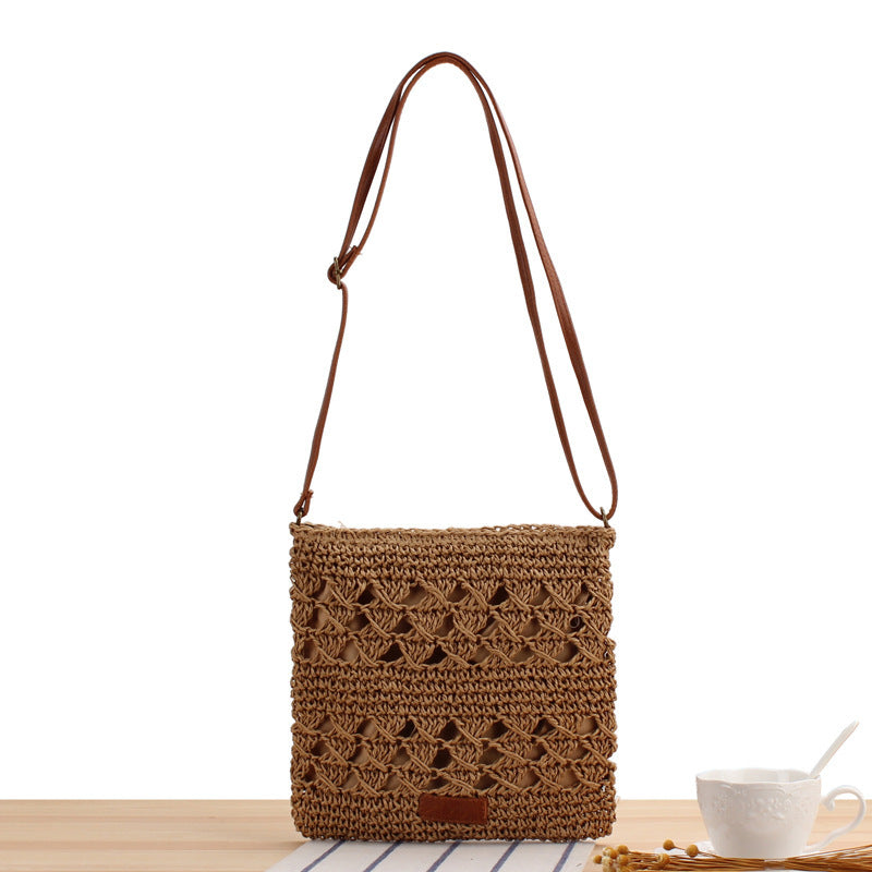 Handbag Made of Braided Natural Material with Adjustable Shoulder Strap Kalsten