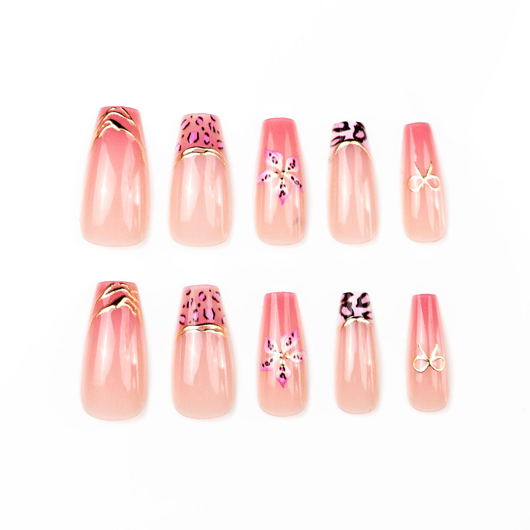 Floral Accent Press-On Nail Set