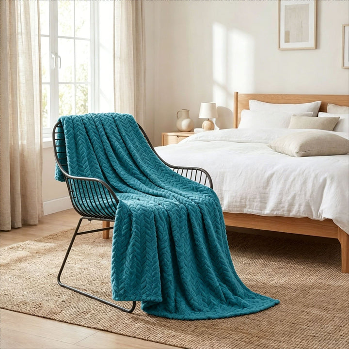 Chevron Patterned Plush Throw Blanket