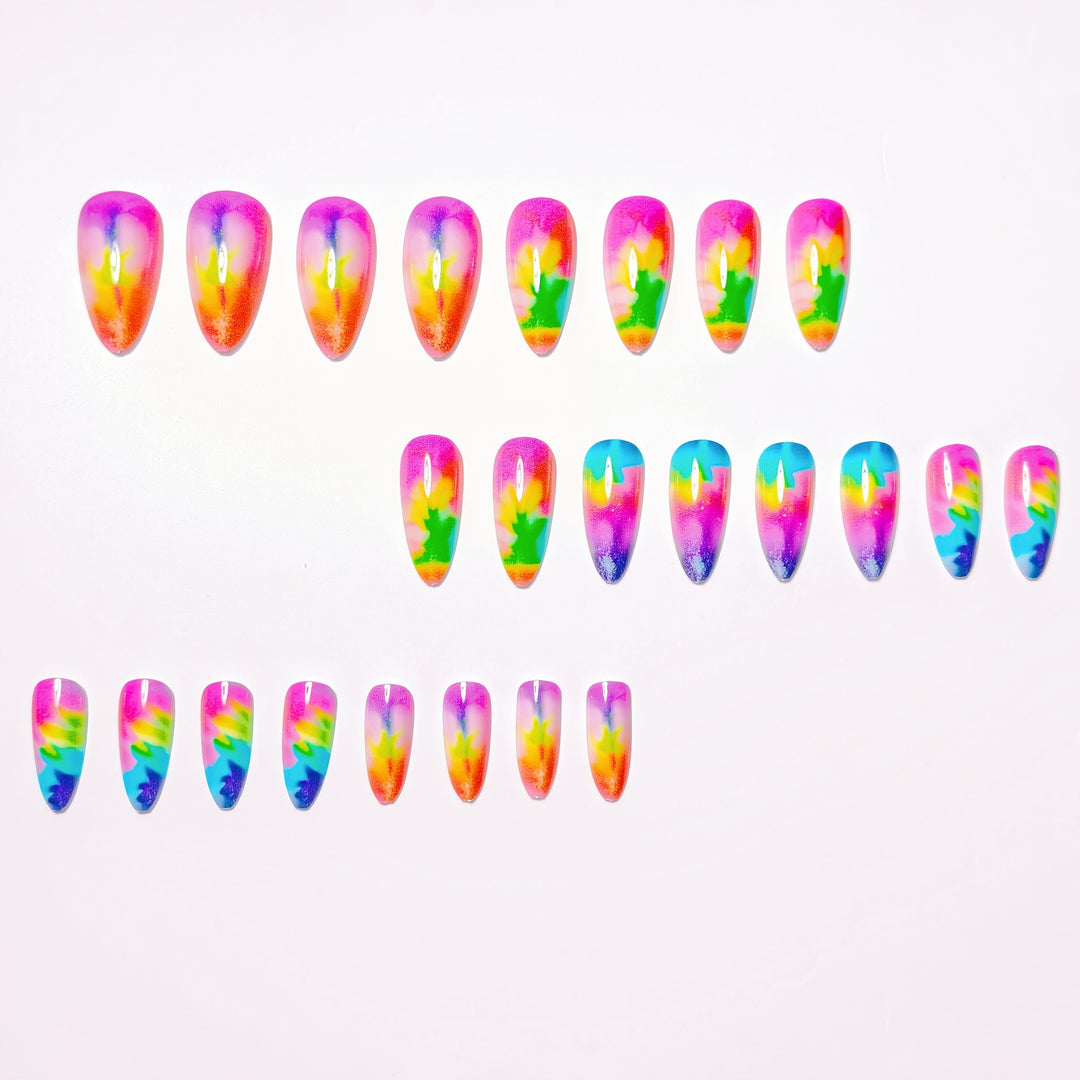 Abstract Swirl Nail Art Kalsten