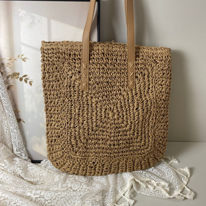 Handcrafted basket bag with unique circular pattern Kalsten
