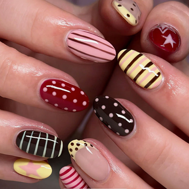 Decorative Press-On Nail Art Set with Geometric Patterns
