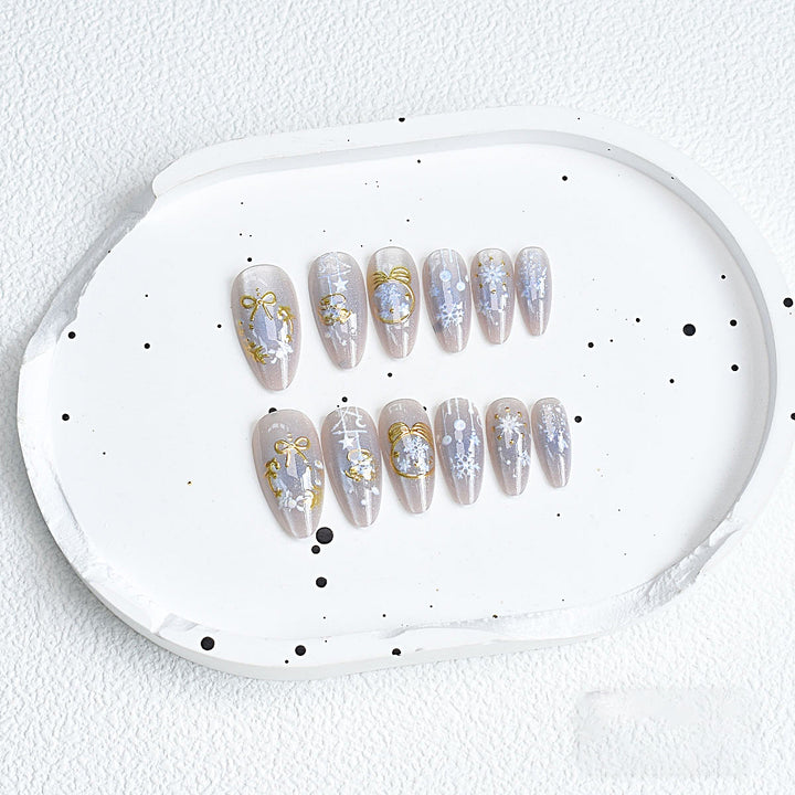 Decorative Holiday Nail Art Tips Kalsten