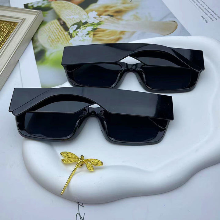 Stylish Oversized Shield Sunglasses Kalsten