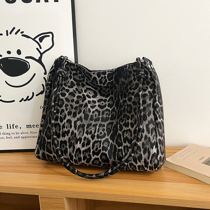 WoPremium Animal Print Shoulder Bag Kalsten