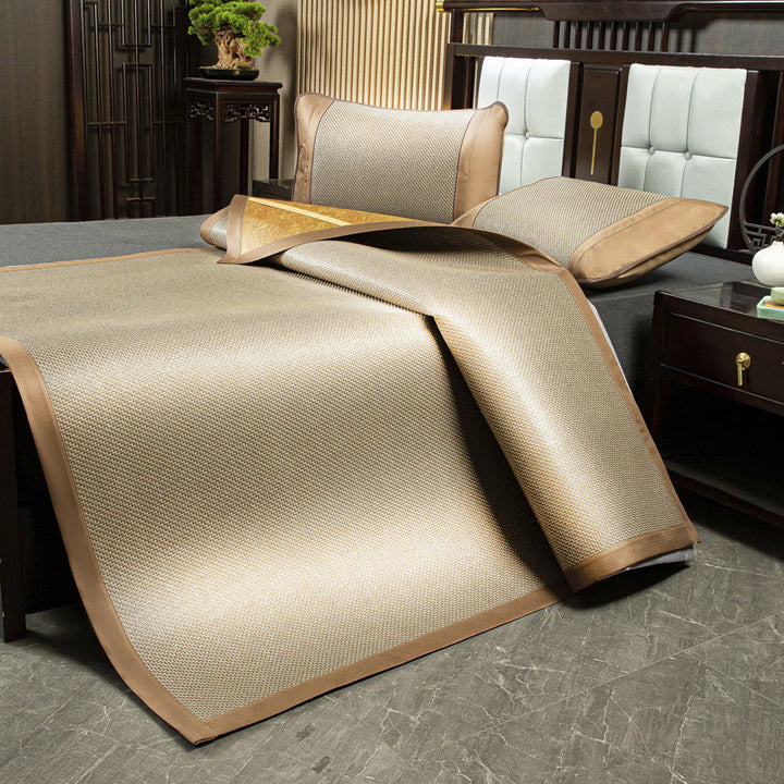 Women luxurious bedspread with elegant design Kalsten