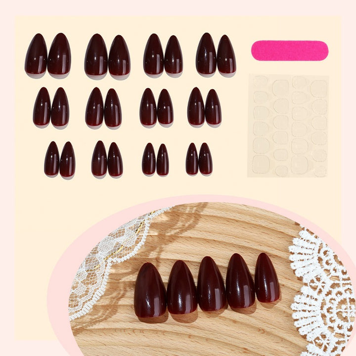 Artificial nail set in elegant stiletto shapes Kalsten