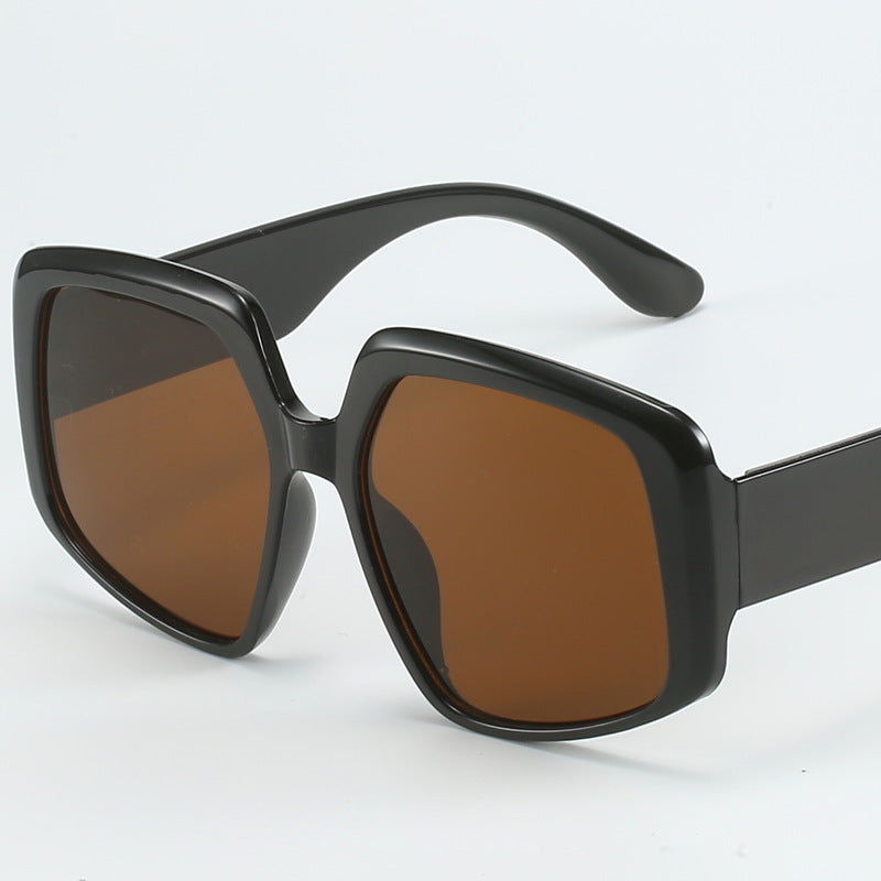 Women's modern square sunglasses with high-quality UV protection technologies Kalsten