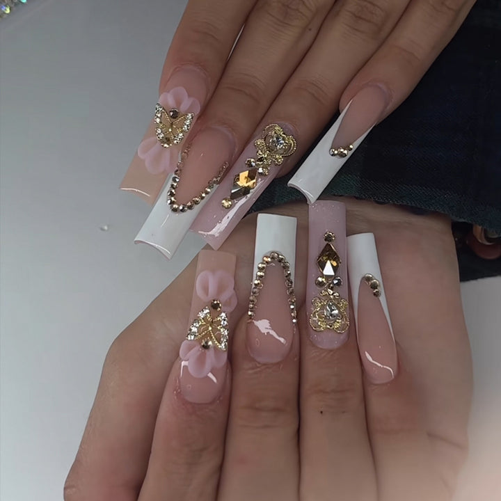 Elegant Stiletto Press-On Nail Art with Rhinestone Accents Kalsten