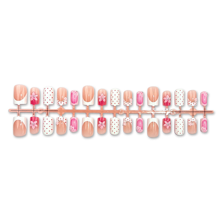 Artistic Nail Designs Kalsten