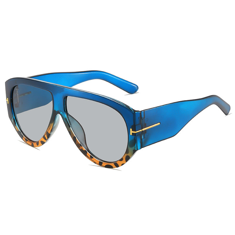 Fashion-Forward Oversized Shield Sunglasses Kalsten