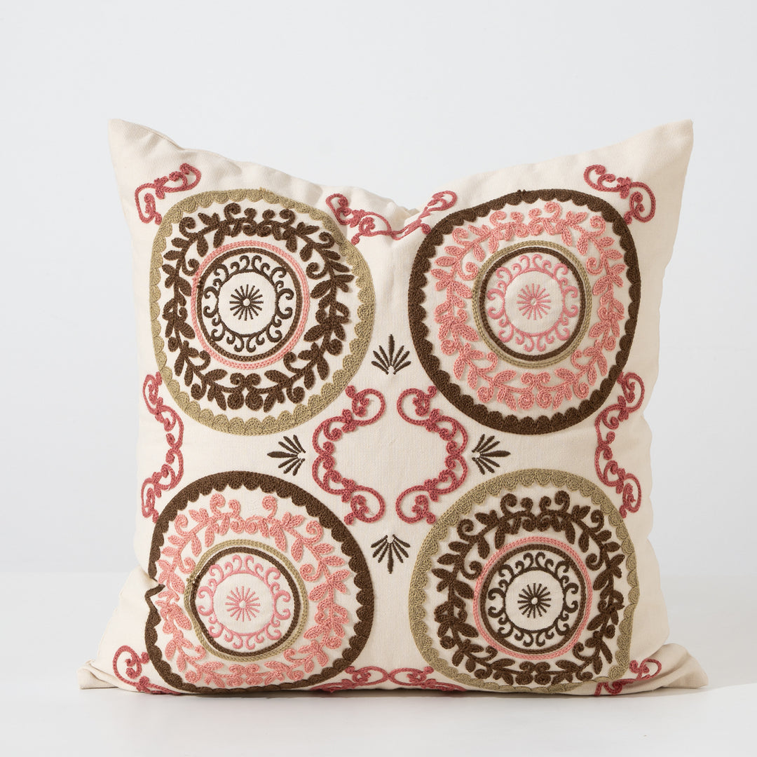 Rectangular decorative pillowcase made of jacquard with ornamental ikat look