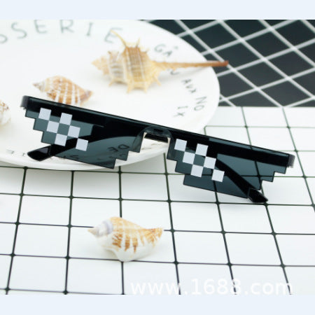 Women's sunglasses in trendy pixel design Kalsten