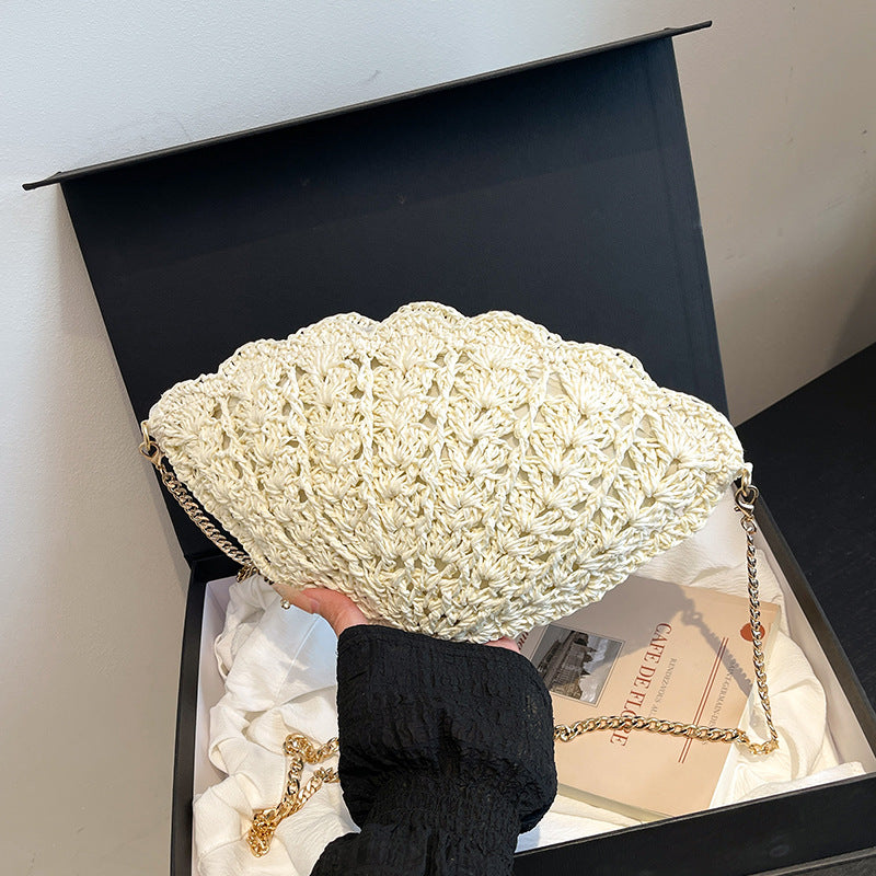 Elegant Crochet Shell-Shaped Handbag