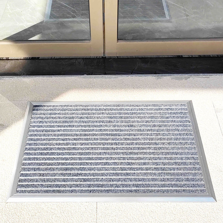 Striped Multi-Functional Entrance Mat Kalsten