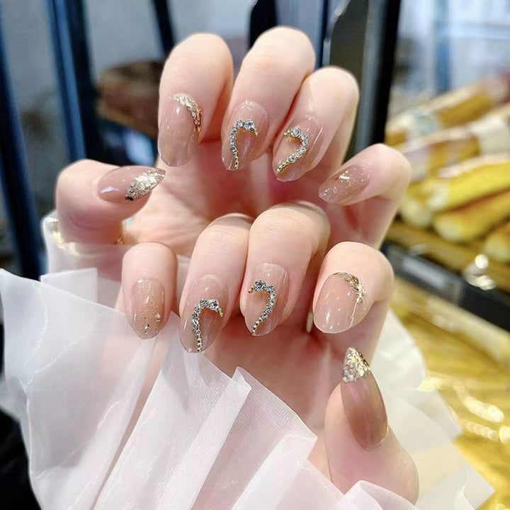 Stylish Nail Art Kalsten