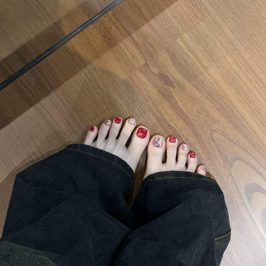 Glittery Pedicure Nail Art