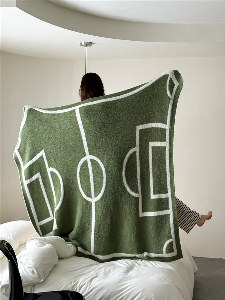 Cuddle blanket with large lettering motif and soft bouclé fabric