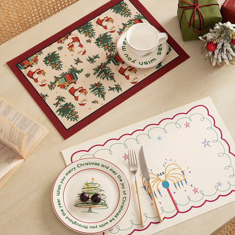 Woven table mat made of cotton blend with illustrative star and palm motif