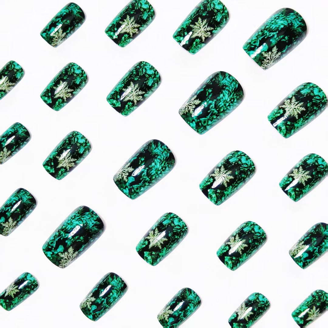 Festive Patterned Nail Art Kalsten