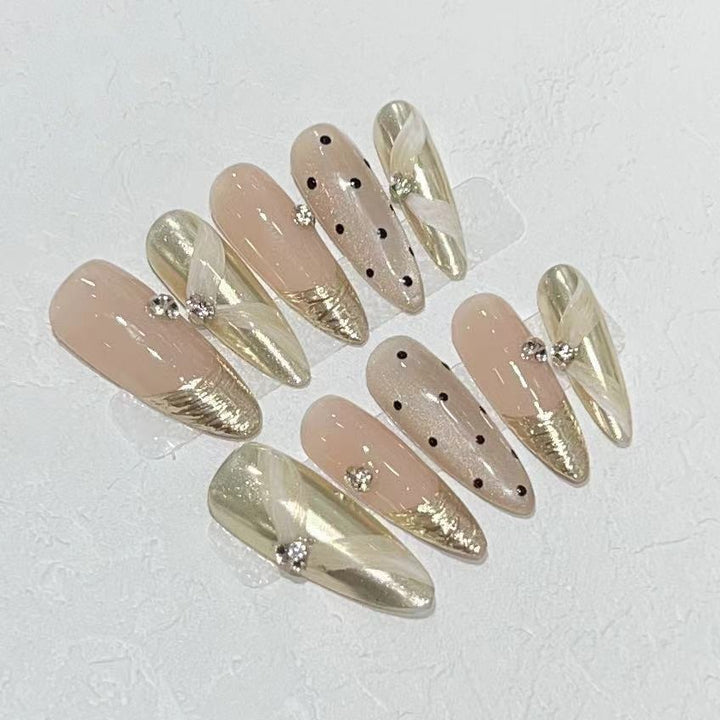 Luxury Press-On Nail Art Set with Elegant Metallic Accents Kalsten