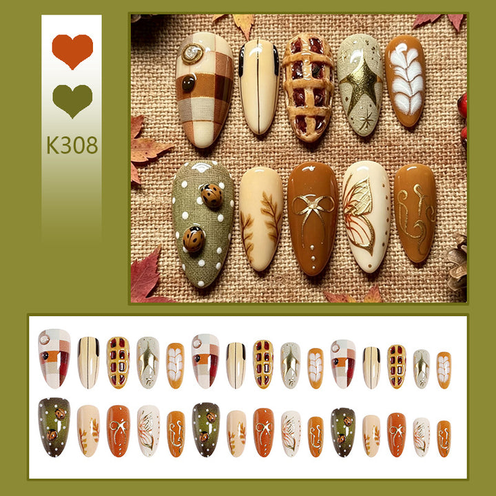 Artificial nail set with handcrafted botanical patterns and elegant accents Kalsten