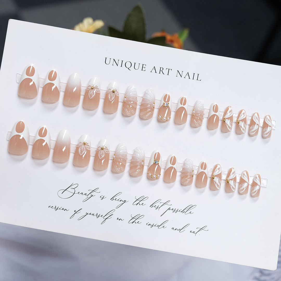Elegant Floral Decorative Press-On Nails