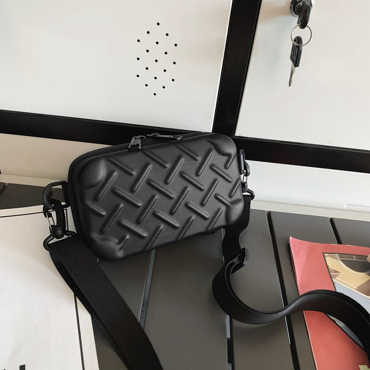 Versatile Water-Resistant Crossbody Bag Kalsten
