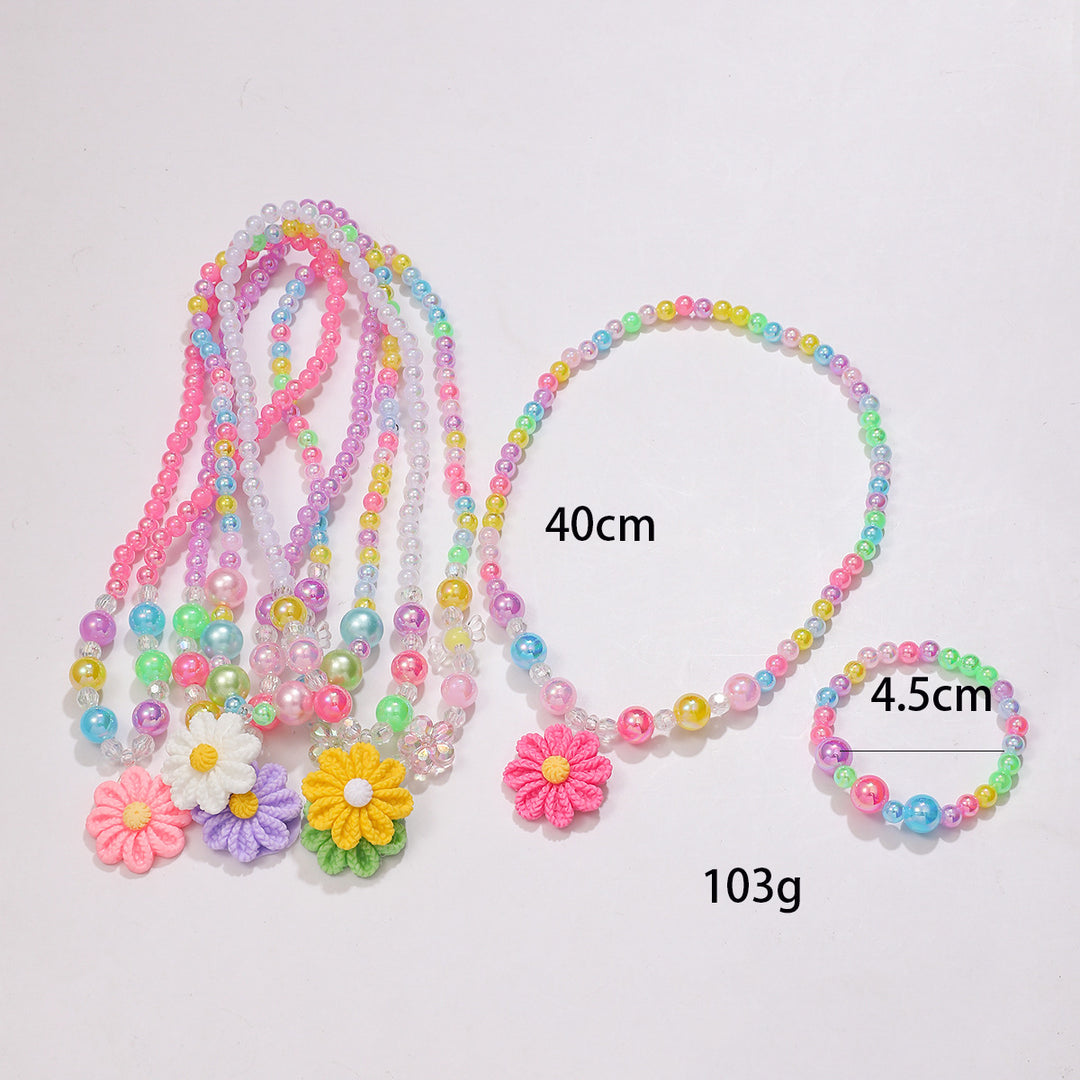 Playful jewelry set with flower pendant Kalsten