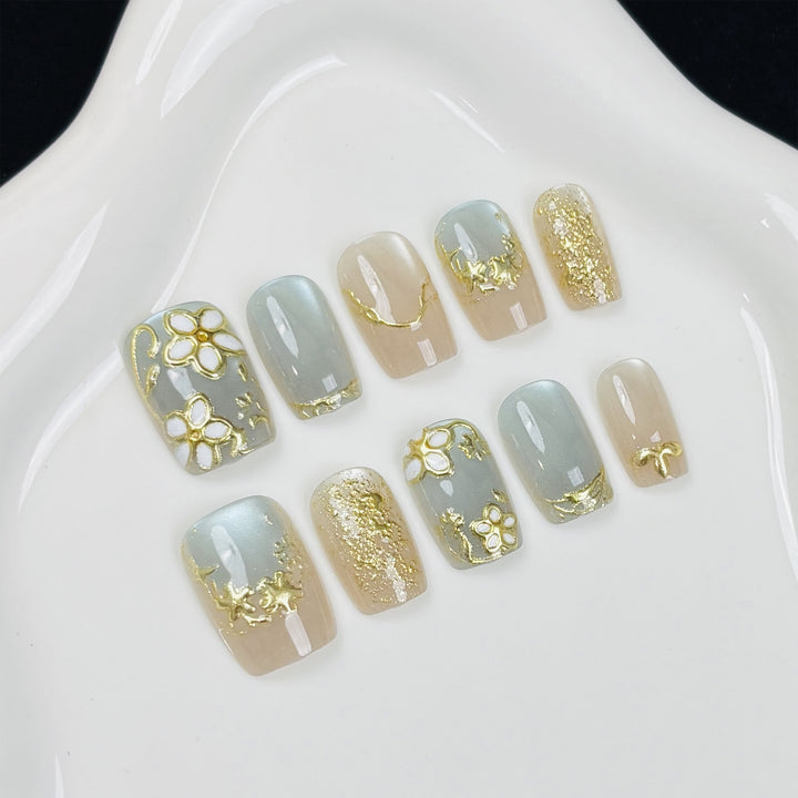 Floral-Themed Press-On Nail Kit Kalsten