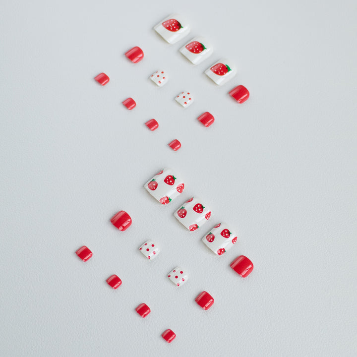 Trendy Pedicure Nail Art