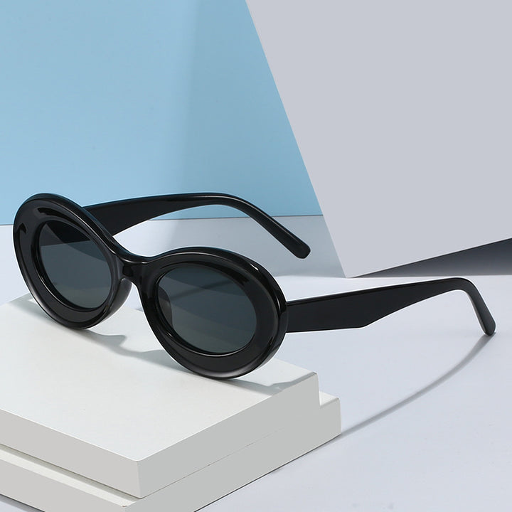 Ladies fashionable sunglasses in oval design Kalsten