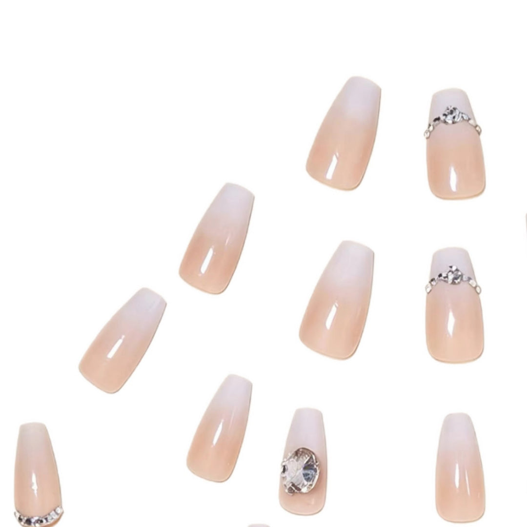 Luxurious Crystal-Embellished Press-On Nail Art Kalsten