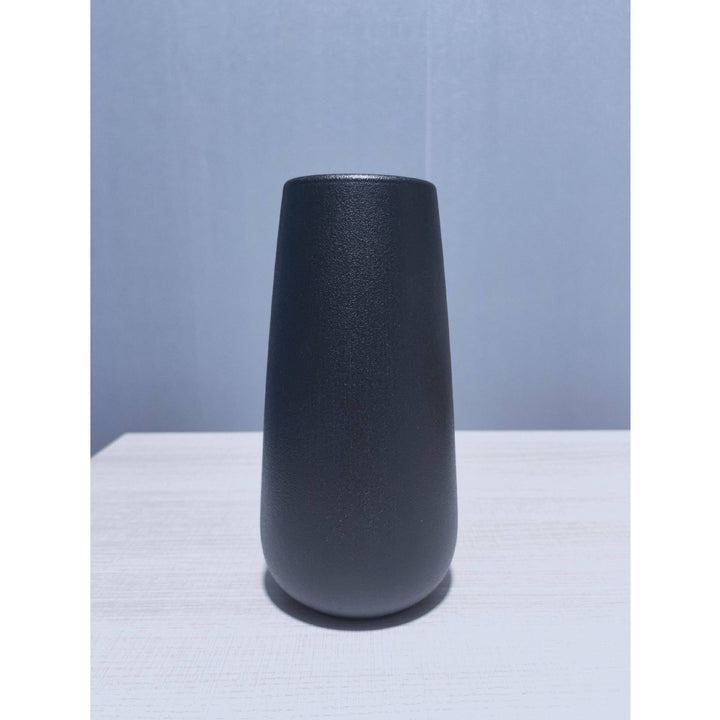 Modern Minimalistic Decorative Vase Kalsten