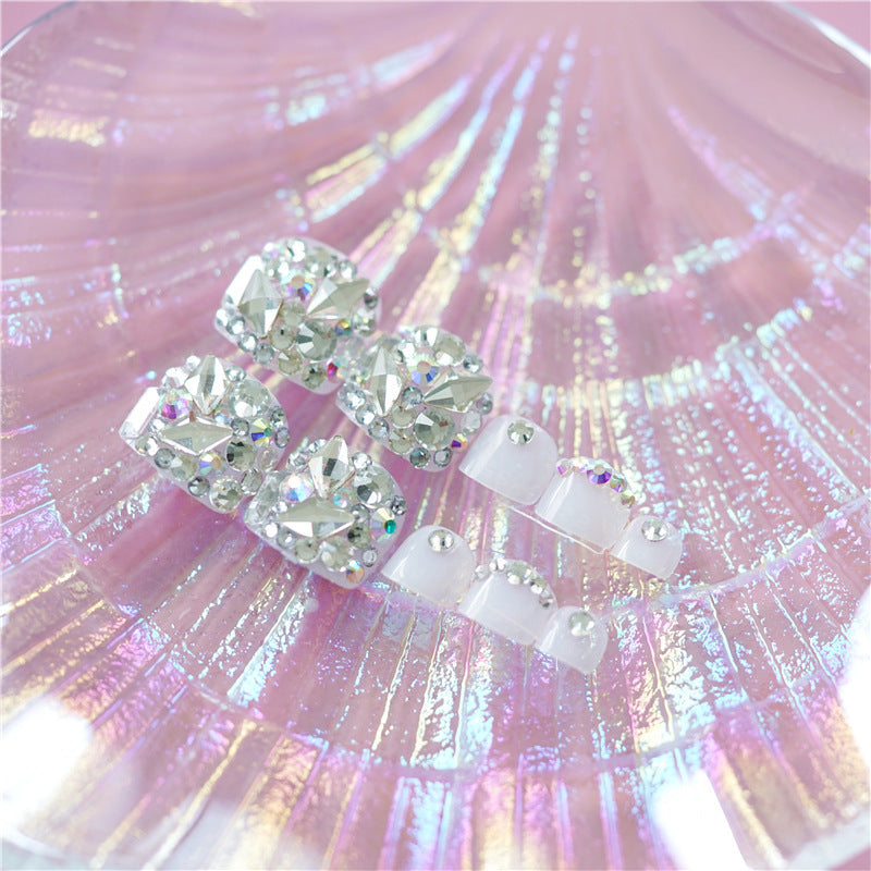 Glamorous Rhinestone-Embellished Press-On Toenails Kalsten