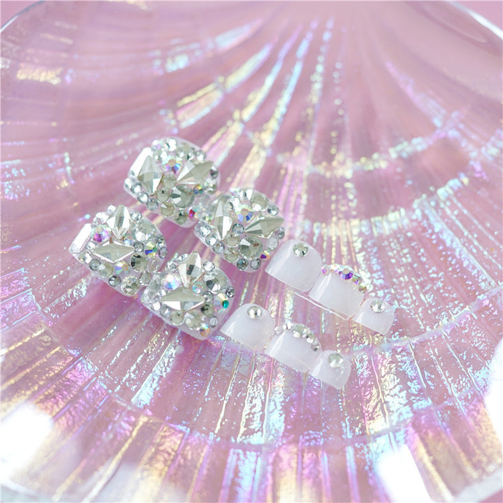 Glamorous Rhinestone-Embellished Press-On Toenails Kalsten