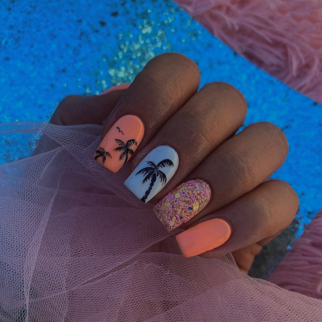 Tropical Palm Tree-Inspired Nail Art Kalsten