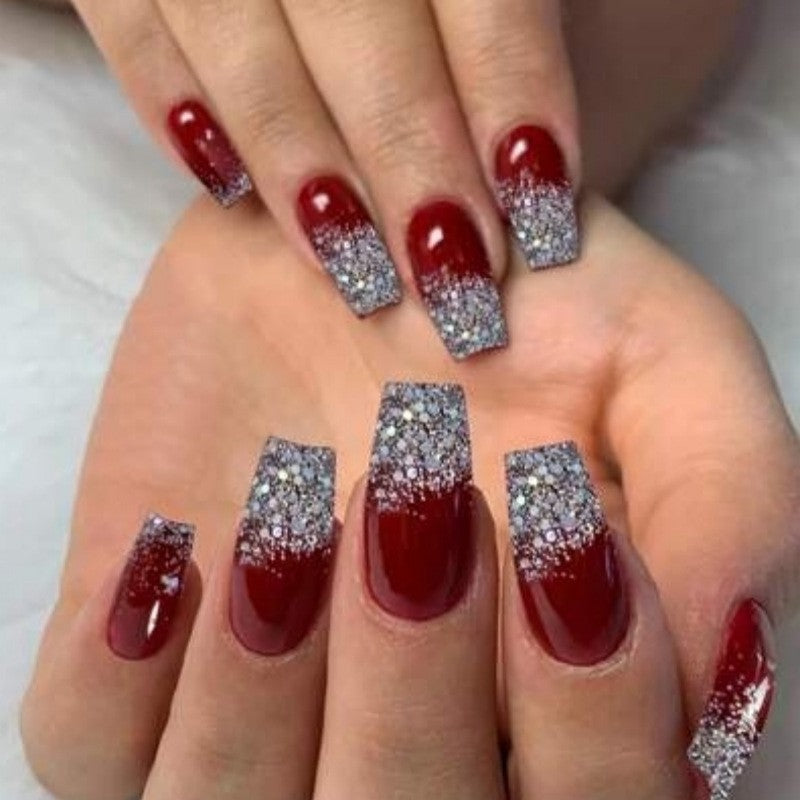 Glittery Nail Art Kalsten