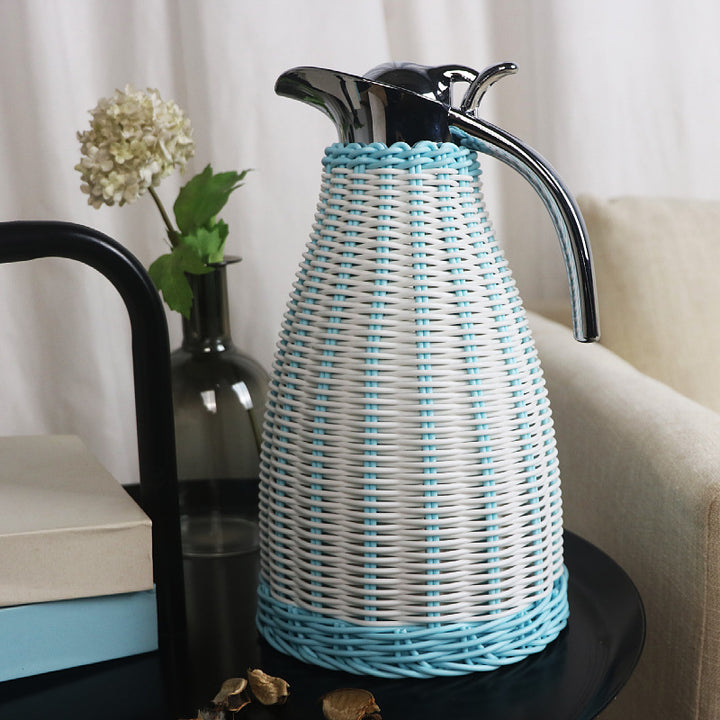 Stylish water carafe with woven design Kalsten