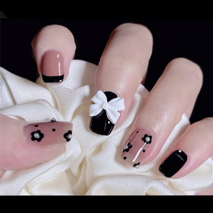 Decorative Bow Accent Acrylic Nail Set