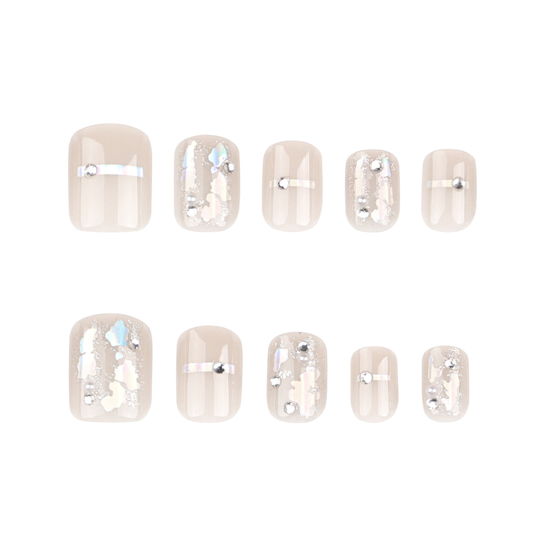 Artful Nail Art with Glitter Accents and Elegant Details Kalsten