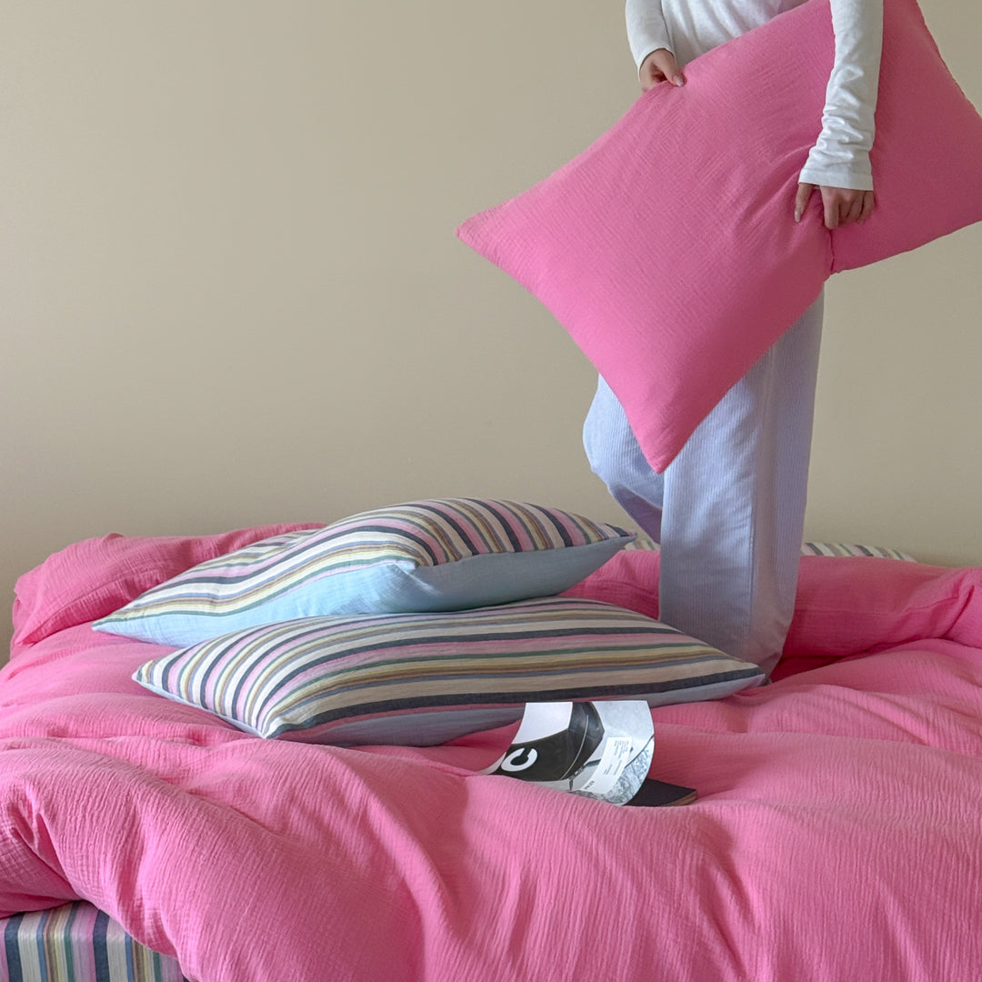 Organic Cotton Duvet Cover Set with Striped Pillowcases and Structured Crinkle Look