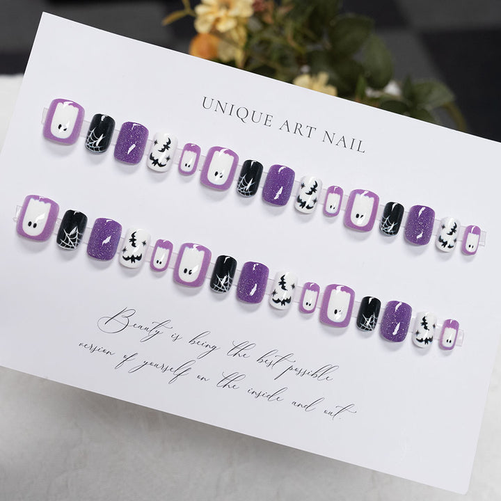 Artistic Halloween-Themed Press-On Nails  1791110837