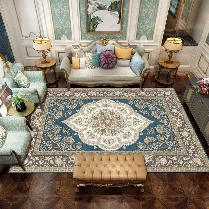 Elegant Vintage-Inspired Area Rug