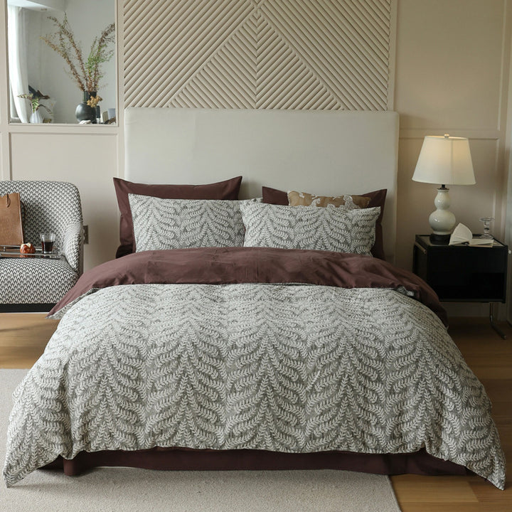 Elegant cotton-linen bedding set with quilted jacquard structure