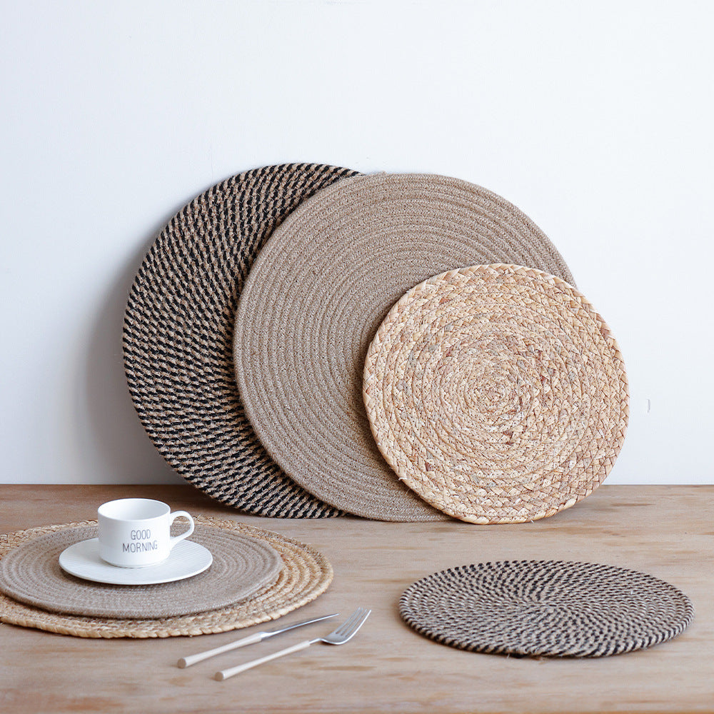 Round carpet made of braided jute with spiral structure and flat weaving Kalsten