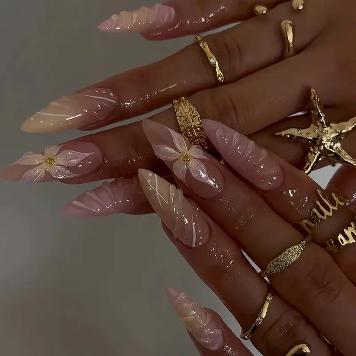 Artistic Press-On Nail Set with Floral Design Kalsten