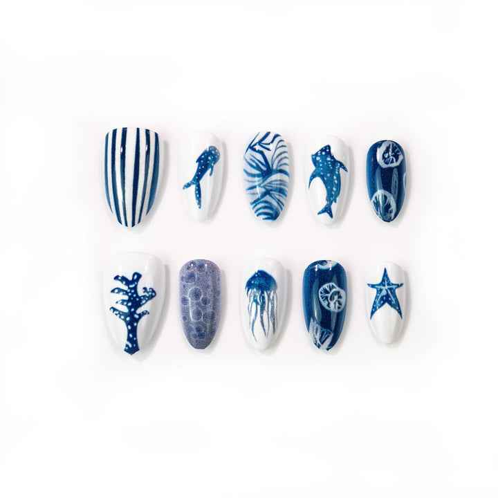 Nautical-Themed Press-On Nail Art Set